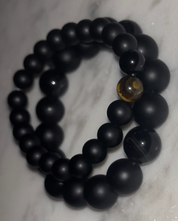 BLACK ONYX